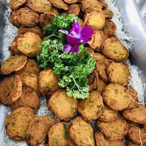 Golden Tom Yam Fish Cake	黄金冬炎鱼饼