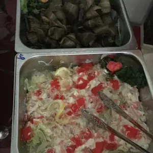 什果沙律虾球 (去壳) Salad Prawn w/ Cocktail (De-Shell)