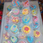 Happy Cupcakes