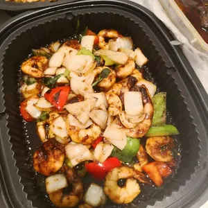 Wok Fried Black Pepper Prawns with Bell Peppers