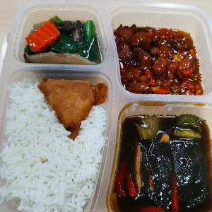 Vegetarian Bento (Chef's Choice)