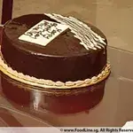 1x Choco Truffle @$32.9 (Size : 7 Inch (7-10 pax)) (Big Candles : 3) (Small Candles : 3)