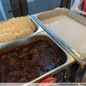 Braised Pork w/ Bun • 扣肉包(Chef's Recommended)
