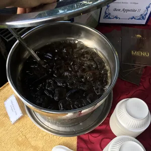 Chilled Grass Jelly Longan 仙草龙眼(冷)