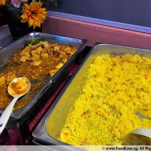 泰式黄梨炒饭 Thai Style Pineapple Rice