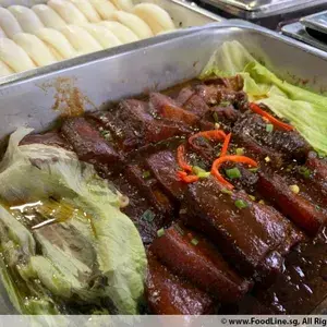 扣肉包 Chinese Bun w/ Stewed Pork