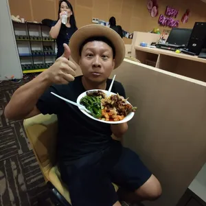 酸甜鱼片 Sweet & Sour Sliced Fish