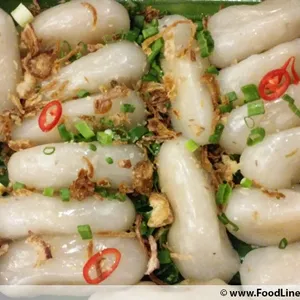 Steamed Mini Soon Kueh 蒸迷你荀粿