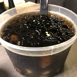 Grass Jelly with Longan 龙眼仙草冻
