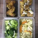 Meal Container: Microwavable container (2pax & above)