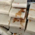 Steamed Carrot Cake with Sweet Sauce