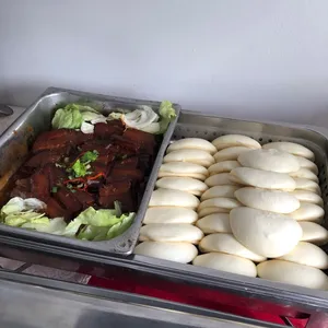 扣肉包 Chinese Bun w/ Stewed Pork