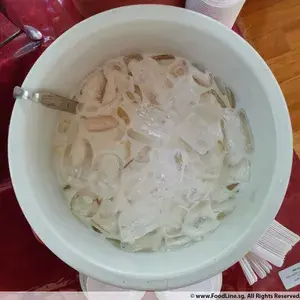蜜瓜西米露 Honey Dew w/ Sago