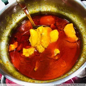 咖喱鸡 Signature Curry Chicken