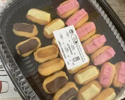 Assortment of Eclairs <br><i>(Chocolate, Raspberry & White Chocolate) </i> | Customer Photo | On & On Diners