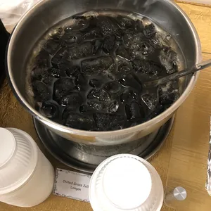 Chilled Grass Jelly Longan 仙草龙眼(冷)