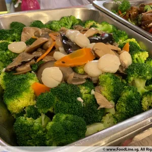 带子西兰花 Sauteed Broccoli w/ Scallop