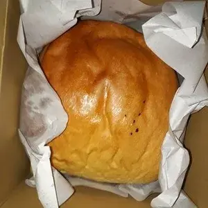 1x Golden Pillow Curry Chicken Bun @$14.8
