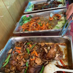 香菇烩扒鸭 Braised Duck w/ Mushroom