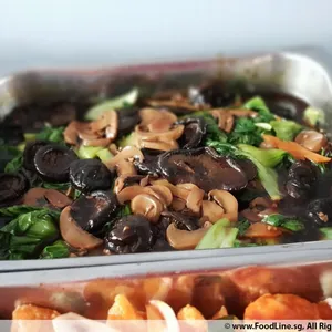 香菇小白 Siow Peh w/ Mushroom