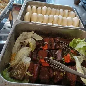 扣肉包 Chinese Bun w/ Stewed Pork