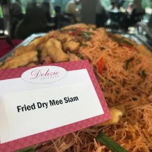 Fried Dry Mee Siam