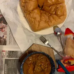 1x Golden Pillow Curry Mutton Bun @$17.8
