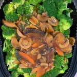 香菇西兰花 Sauteed Broccoli w/ Mushroom