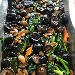 香菇芥兰 Kailan w/Mushrooms