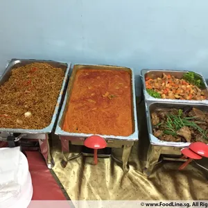 Curry Chicken • 咖哩鸡(Chef's Recommended)