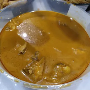 Signature Nonya Curry Chicken 招标娘惹咖哩鸡