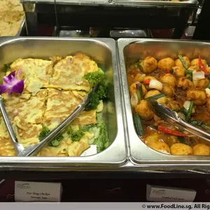 Foo Yong Chicken Sausage Egg 芙蓉鸡香肠蛋