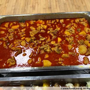 Traditional Chicken Curry with Potatoes