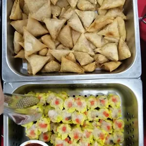 Curry Samosa (V)