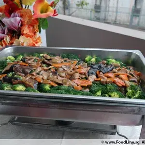 三菇西兰花 Broccoli w/ Assorted Mushroom