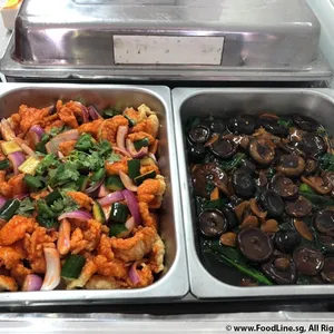 酸甜鱼片 Sweet & Sour Sliced Fish