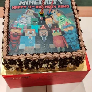 1x MINECRAFT FAMILY @$58.9 (Size : 8 Inch  (12-18 pax)) (Flavours: Chocolate) (Eggless: No) (Big Candles : 1) (Small Candles : 1)