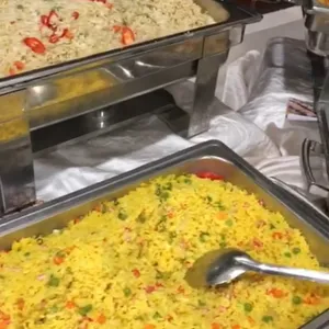 Thai-style Pineapple Fried Rice <i>Thai-style Pineapple Fried Rice</i>