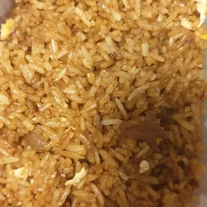 牛肉炒饭 Beef Fried Rice (Small)