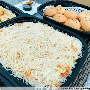 Singapore Style Fried Bee Hoon