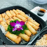 Vegetarian Spring Roll with Sweet Sauce