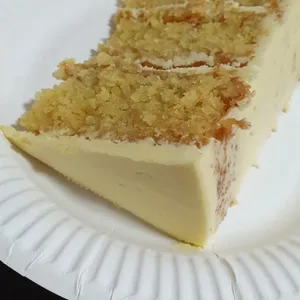 1x Rustic Naked Kake @$60 (Flavour: Sugee Cake) (Filling and Coating: Buttercream) (Weight: 1.5kg)
