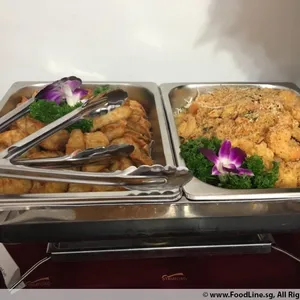 Garlic Pepper and Salt Prawn 避風塘虾球