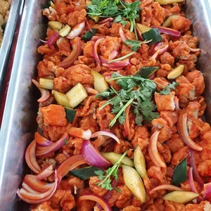 酸甜鸡丁 Sweet & Sour Chicken