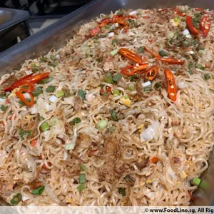 Fried Maggie Goreng 干炒快熟面