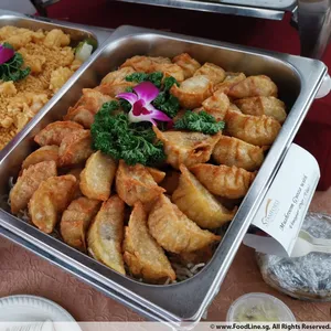 Deep Fried Mushroom Gyoza 香煎蘑菇锅贴