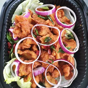 Chicken Masala (Chicken cook in Rich Gravy w Indian Spices)