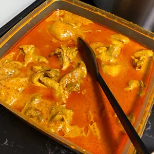 招牌咖喱鸡 Signature Curry Chicken