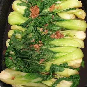 Siew Pak Choy with Garlic Onion <i> sauced with Cantonese Soy, Galic and Fry Shallot </i>