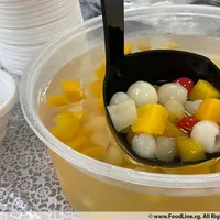 Click to see Fruit Cocktail with Longan